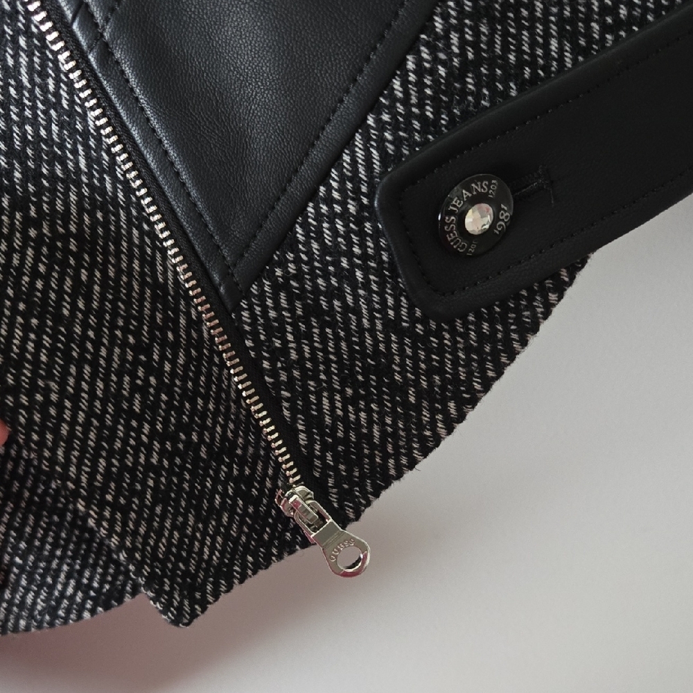 Guess Black Leather Jacket with Faux Fur Collar - Picture 4 of 6